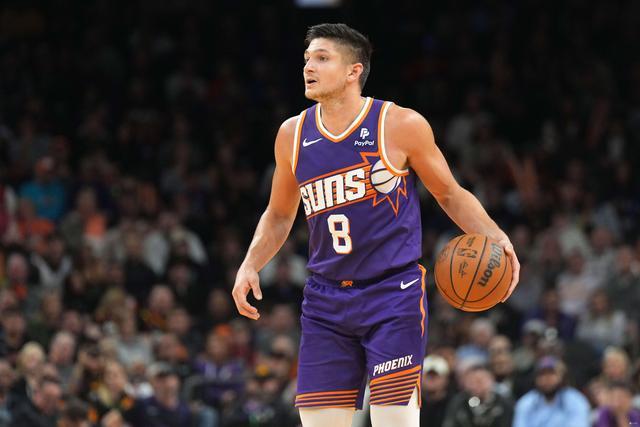 NBA 记者：若想签勒布朗·詹姆斯，建议76人用恩比德交易来戴维斯